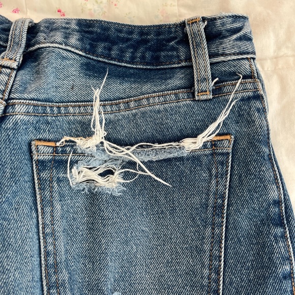 Abercrombie and Fitch Annie high rise girlfriend denim jeans - Picture 5 of 5